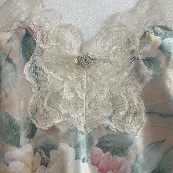 Vintage pastel Floral Lace Trim Chemise Camisole Top size 34 fairy y2k coquette - Picture 2 of 8